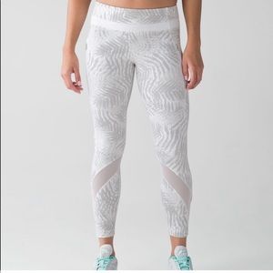 Lululemon Inspire Tights 🎉